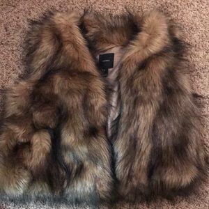 Forever 21 size large fur vest! NEVER WORN